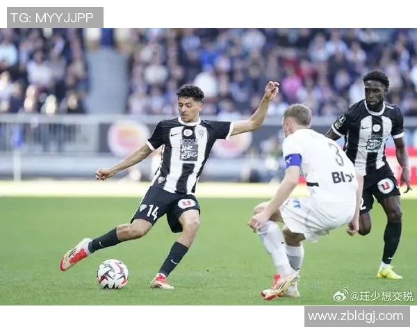 昂热与卡昂的法甲对决分析及赛季表现回顾 昂热与卡昂的法甲对决分析及赛季表现回顾